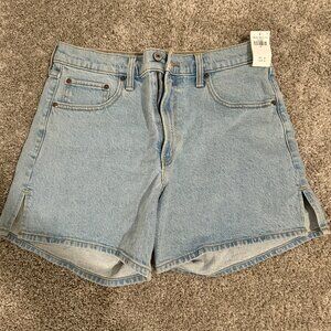Abercrombie & Fitch The Dad Short High Rise